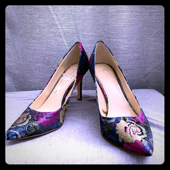jessica simpson floral pumps
